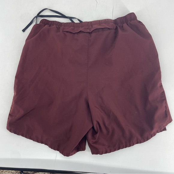 Nike Challenger Dri-Fit 7 Inch Training Shorts - Picture 2 of 4